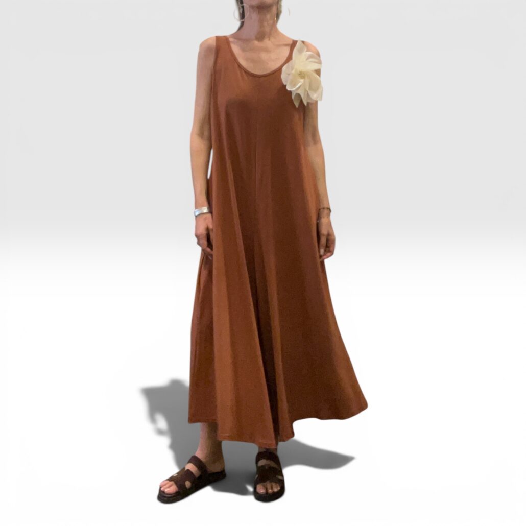 Tuta donna lunga ampia in cotone color tabacco - immagine 2