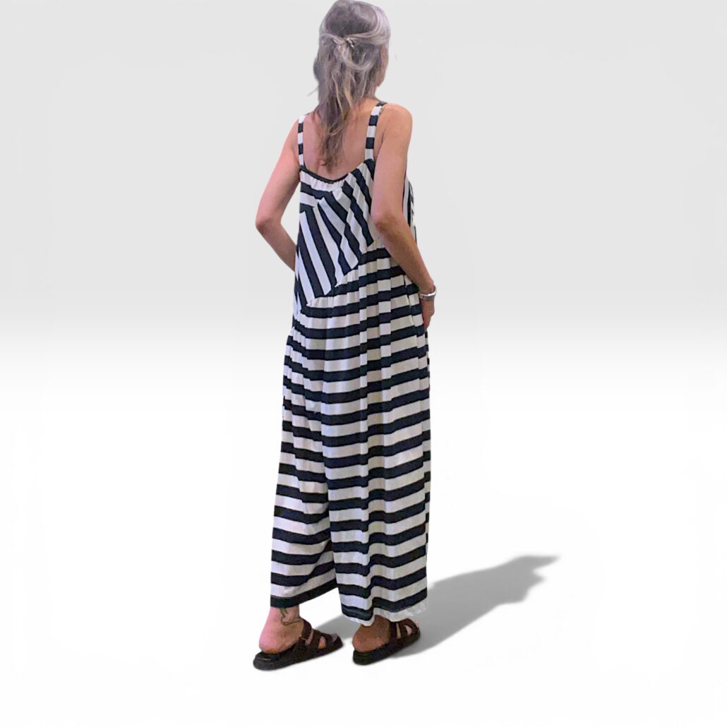 Tuta donna lunga in viscosa a righe blu bianco - immagine 4