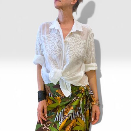 Camicia donna in cotone leggero ricami sangallo bianco