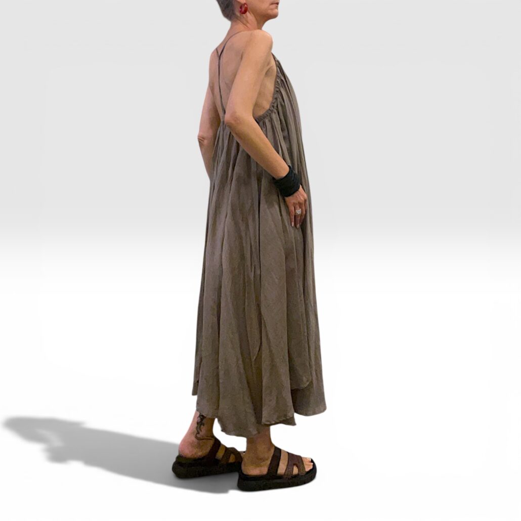 Abito donna maxi fluttuante schiena scoperta fango - immagine 7