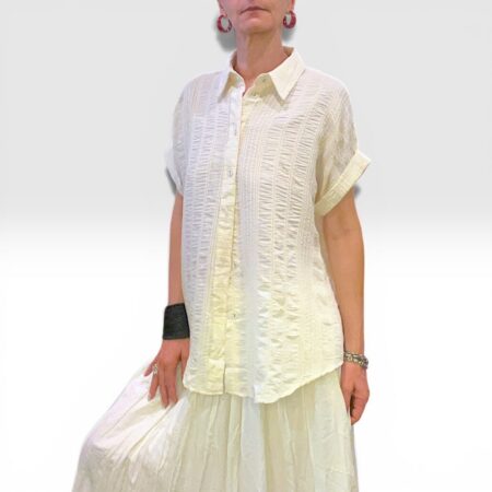 Camicia donna burro in misto cotone con texture plissettta