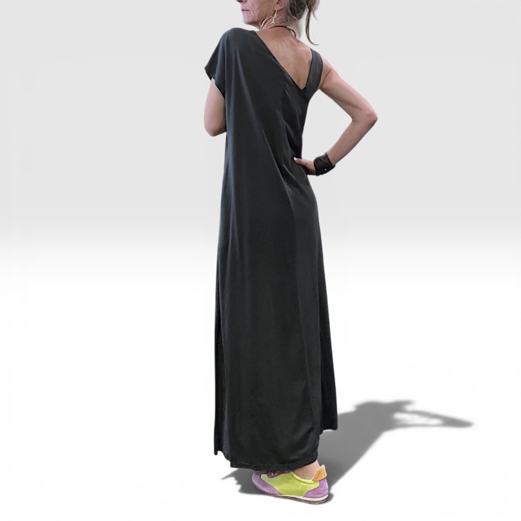 Abito donna lungo in cotone asimmetrico con tasche grigio - immagine 3