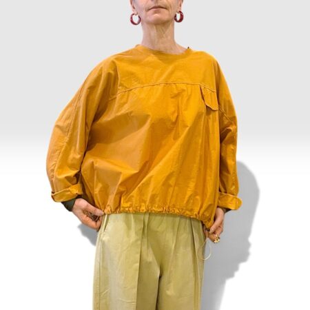Blusa donna in cotone senape con coulisse e taschino