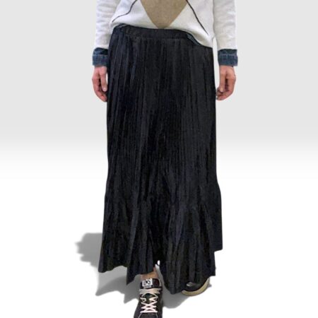 Gonna donna lunga plissettata nera satin con balza al fondo