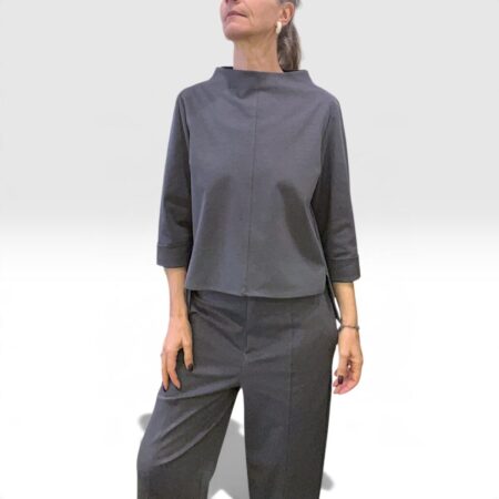 Maglia donna boxy grigio collo lupetto cotone